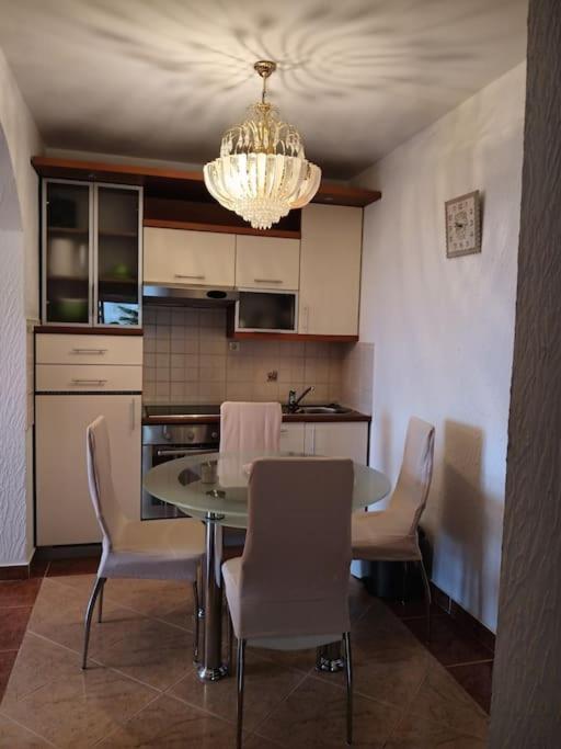 Ferienwohnung Nena In تْسْغيكفانِتْسا المظهر الخارجي الصورة