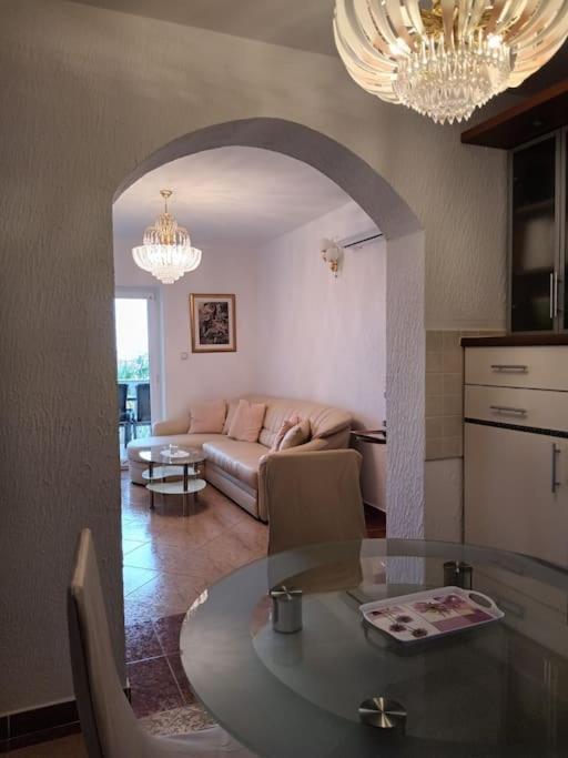 Ferienwohnung Nena In تْسْغيكفانِتْسا المظهر الخارجي الصورة